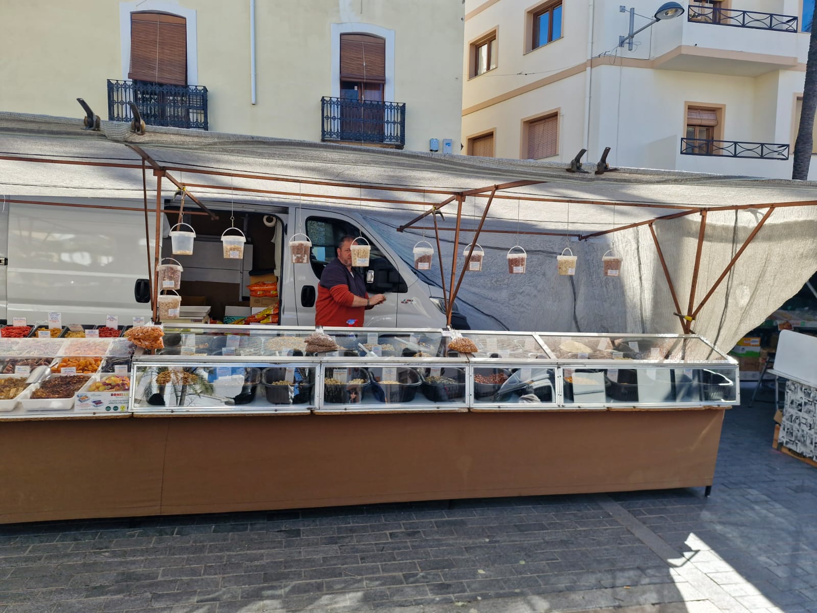 Dried fruits and nuts stall
