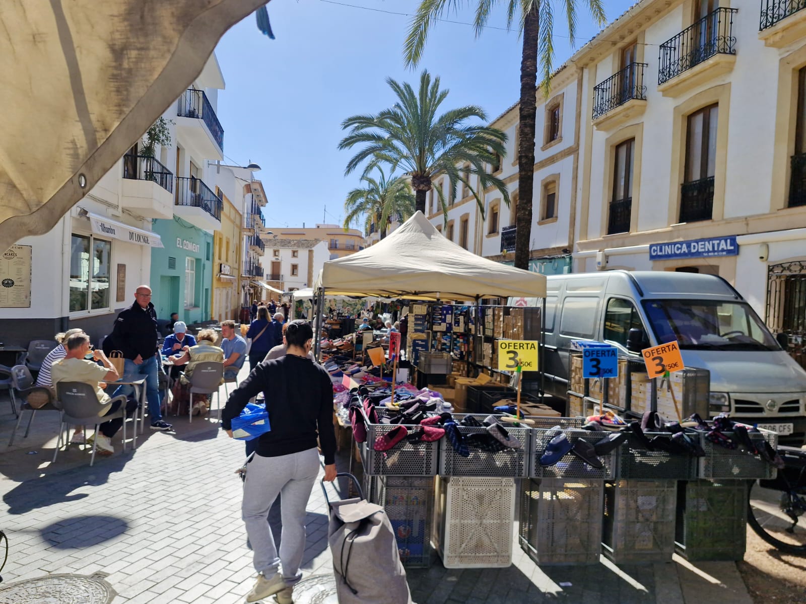 Thursday street market
